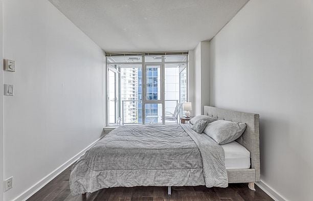 603 1188 W Pender Street Coal Harbour