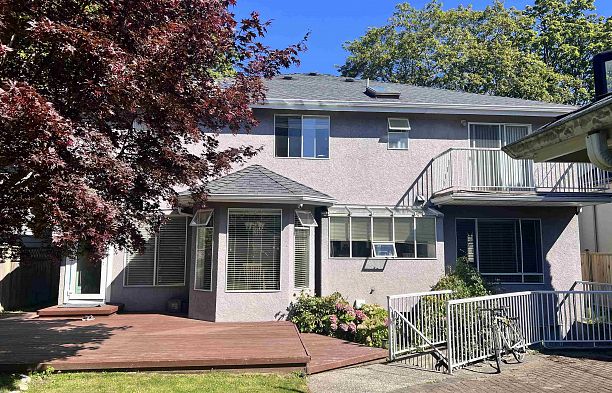 4570 W 13th Avenue Point Grey
