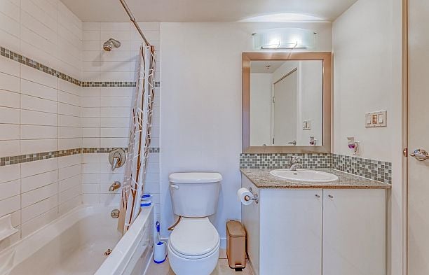 603 1188 W Pender Street Coal Harbour