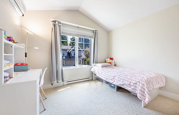 1483 Tilney Mews South Granville