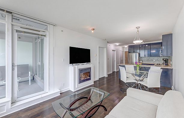 603 1188 W Pender Street Coal Harbour