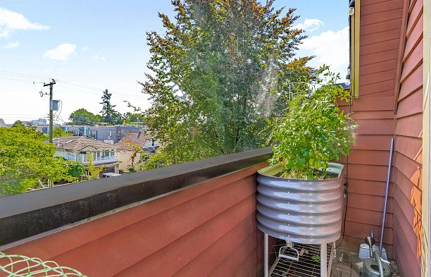 3103 St. George Street Mount Pleasant VE