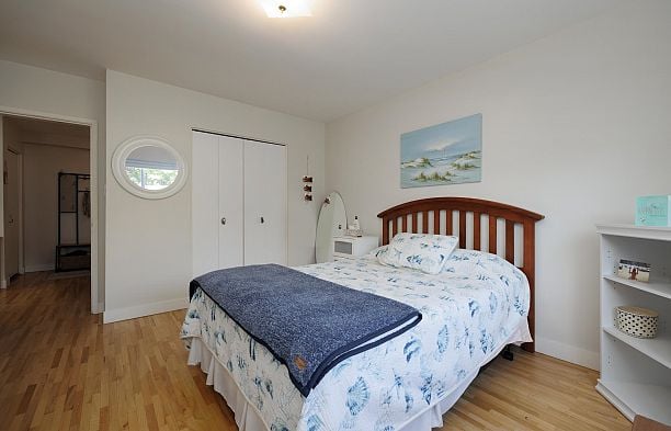 101 2146 W 43rd Avenue Kerrisdale