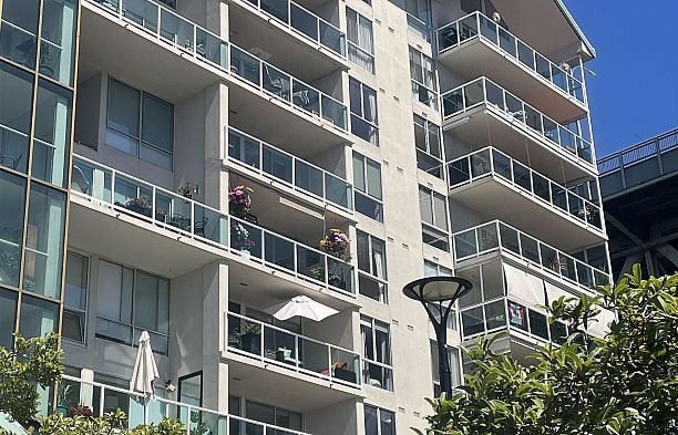 705 1600 Howe Street Yaletown