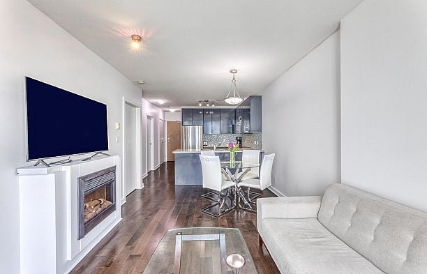 603 1188 W Pender Street Coal Harbour