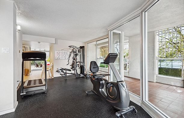 705 1600 Howe Street Yaletown