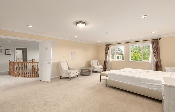 1989 W 52nd Avenue Kerrisdale