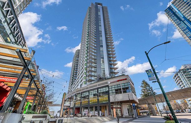 3207 488 SW Marine Drive Marpole