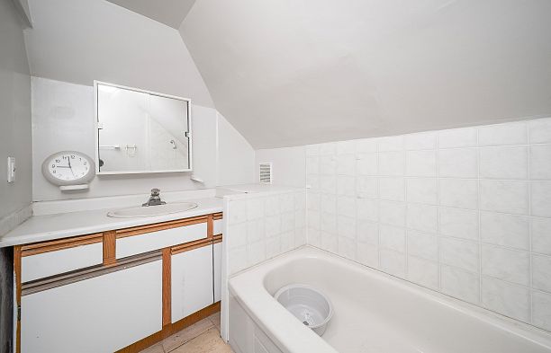 1623 W 66th Avenue S.W. Marine