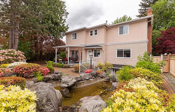 1989 W 52nd Avenue Kerrisdale