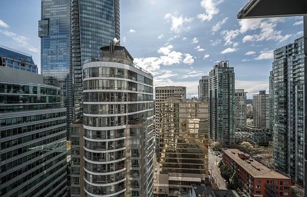 2605 1189 Melville Street Coal Harbour