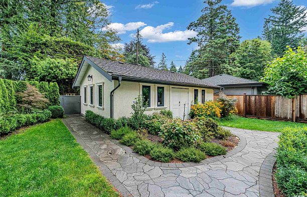 5188 Yew Street Quilchena