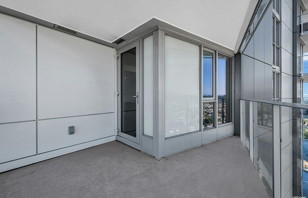 3207 488 SW Marine Drive Marpole