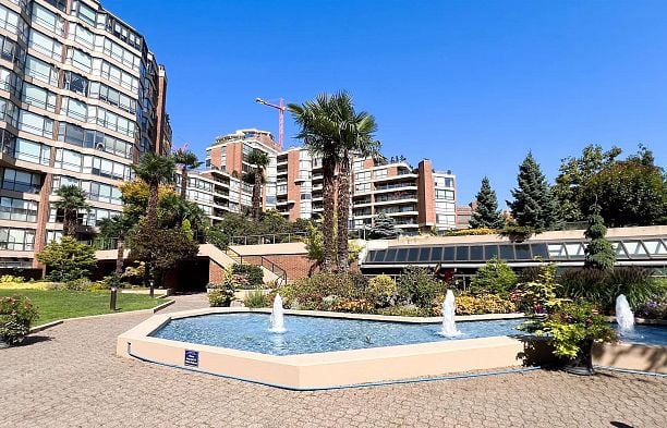 101 1450 Pennyfarthing Drive False Creek