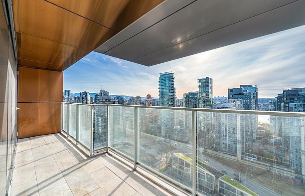 3207 1480 Howe Street Yaletown
