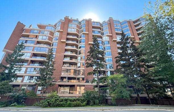 101 1450 Pennyfarthing Drive False Creek