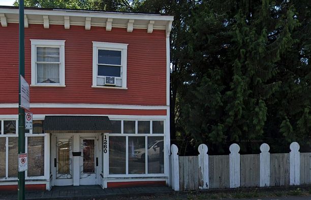 1260 E 12th Avenue Mount Pleasant VE