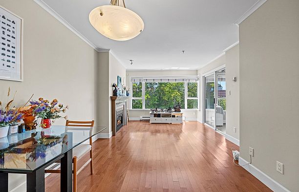 401 2103 W 45th Avenue Kerrisdale