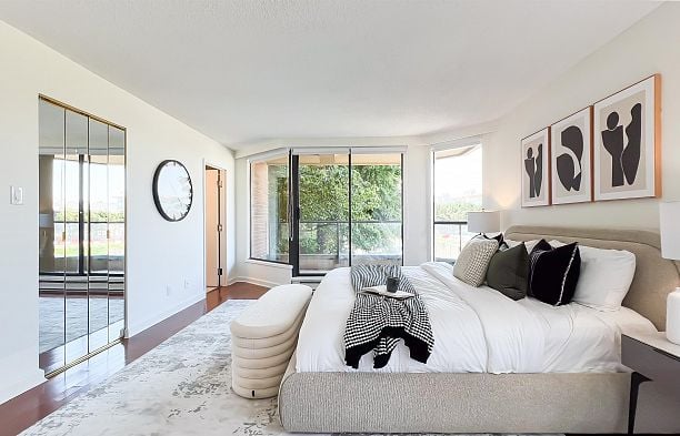 101 1450 Pennyfarthing Drive False Creek