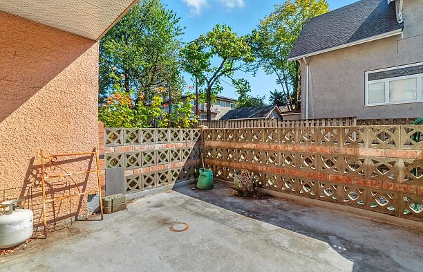 101 2910 Ontario Street Mount Pleasant VE