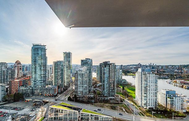3207 1480 Howe Street Yaletown