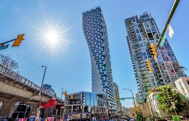3207 1480 Howe Street Yaletown