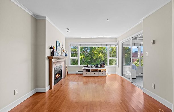 401 2103 W 45th Avenue Kerrisdale
