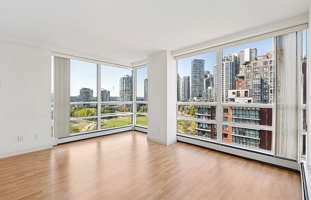 15D 139 Drake Street Yaletown
