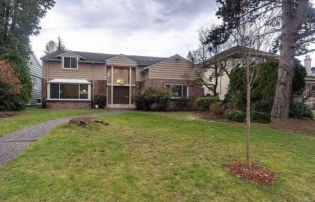 1035 W 48th Avenue South Granville