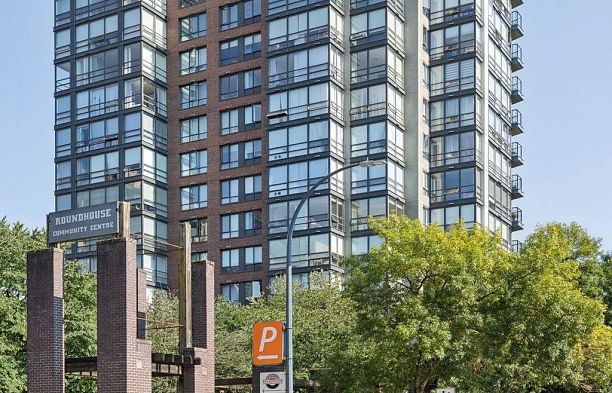 15D 139 Drake Street Yaletown