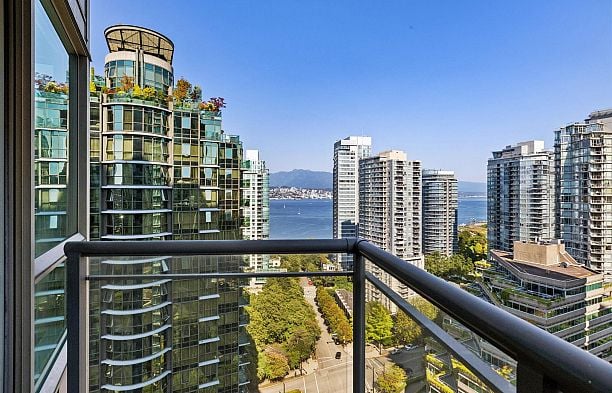 2507 1328 W Pender Street Coal Harbour
