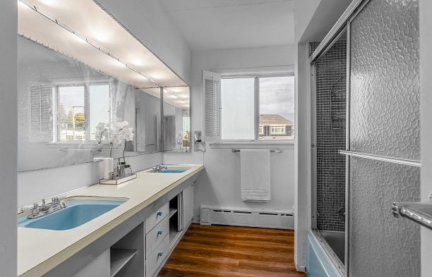 1035 W 48th Avenue South Granville