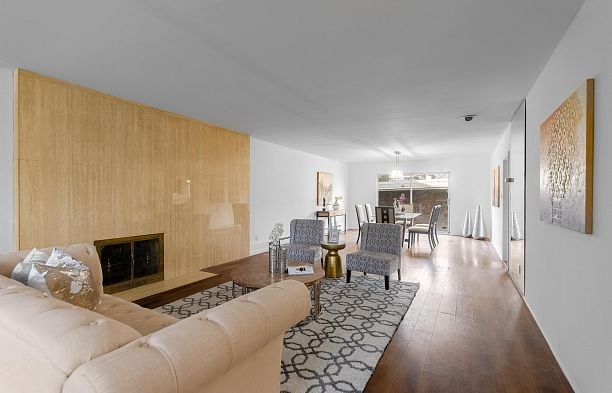 1035 W 48th Avenue South Granville