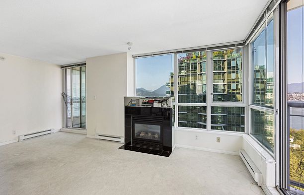 2507 1328 W Pender Street Coal Harbour