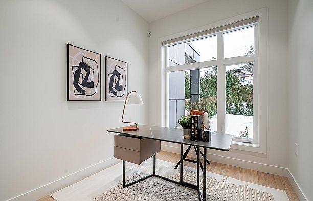 2835 Oliver Crescent Arbutus