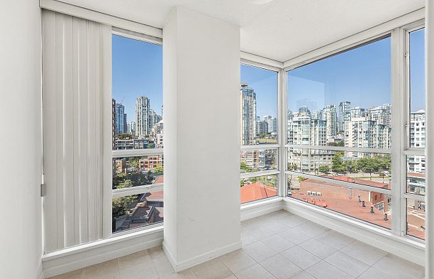 15D 139 Drake Street Yaletown