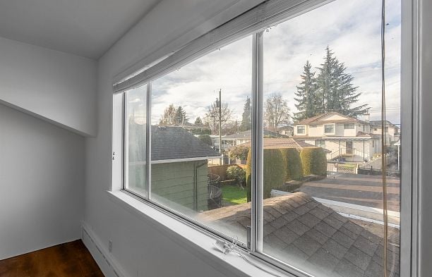 1035 W 48th Avenue South Granville