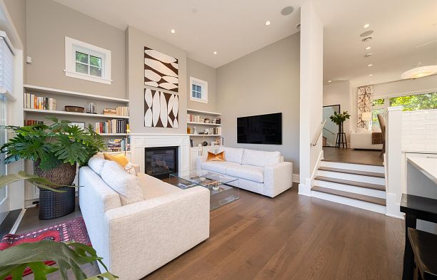 4719 Collingwood Street Dunbar