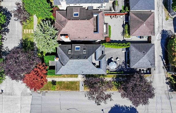 1739 W 52nd Avenue South Granville