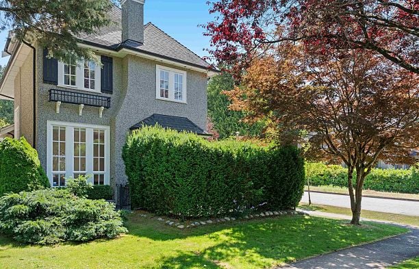 1739 W 52nd Avenue South Granville