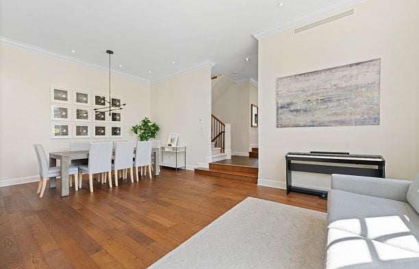 1739 W 52nd Avenue South Granville