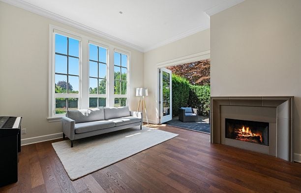 1739 W 52nd Avenue South Granville