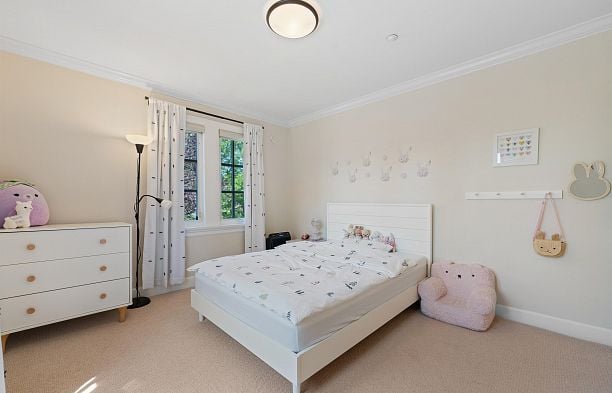 1739 W 52nd Avenue South Granville