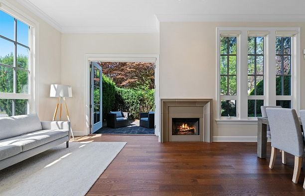 1739 W 52nd Avenue South Granville