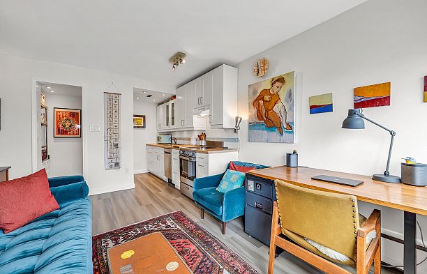 701 6026 Tisdall Street Oakridge VW