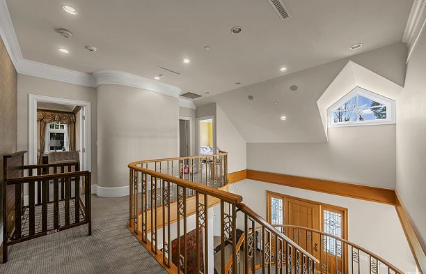 5885 Angus Drive South Granville