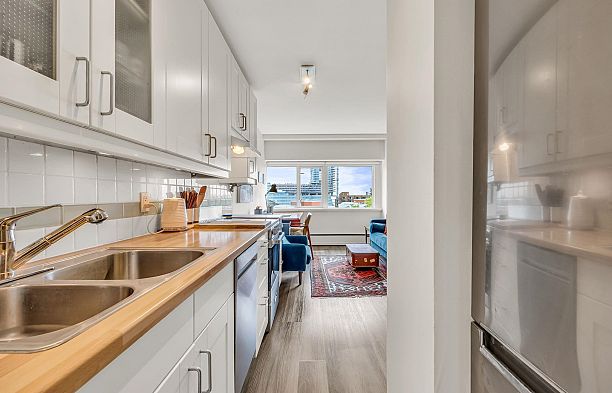 701 6026 Tisdall Street Oakridge VW