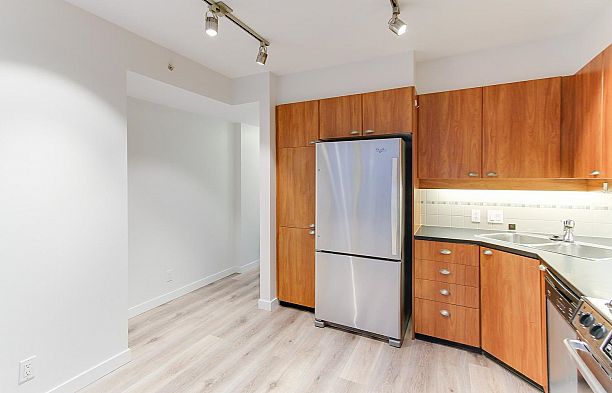 1432 W Hastings Street Coal Harbour