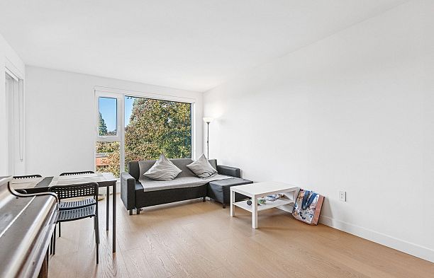 901 7228 Adera Street South Granville
