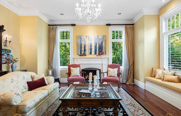 3937 Osler Street Shaughnessy